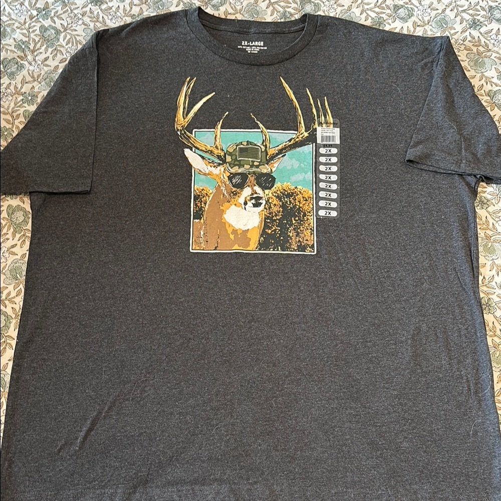 Men's Gray Graphic T-Shirt